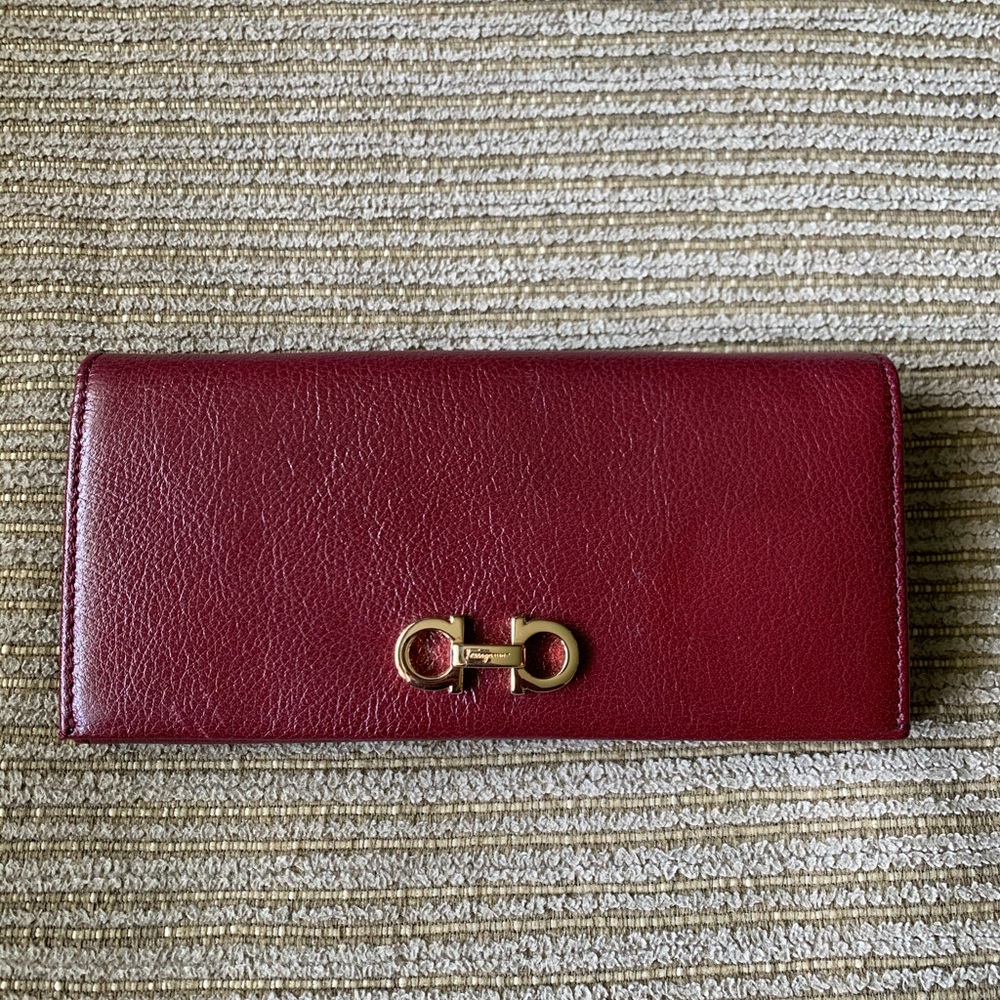 Salvatore Ferragamo Wallet.